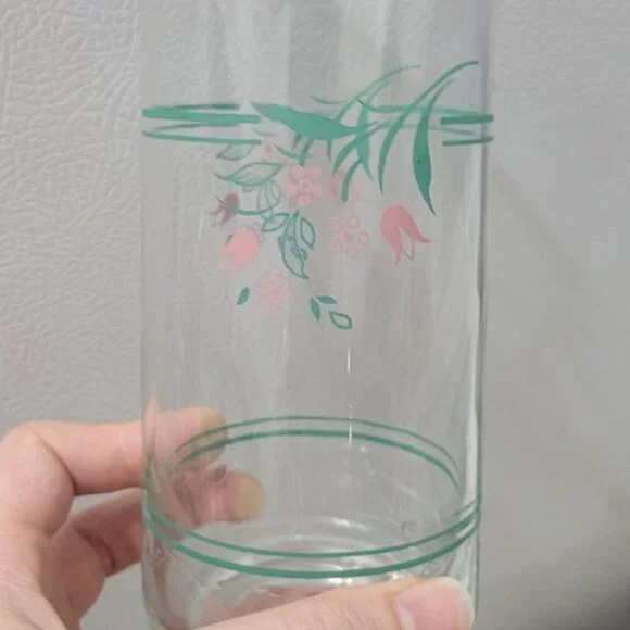 Glasses - Picture 2 of 2